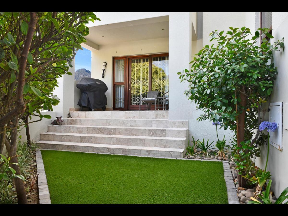 Apartamento Sorbonne 1 - No Loadshedding Franschhoek Exterior foto